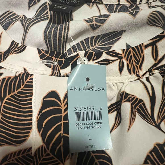 Ann Taylor leafy shirt - Picture 3 of 4